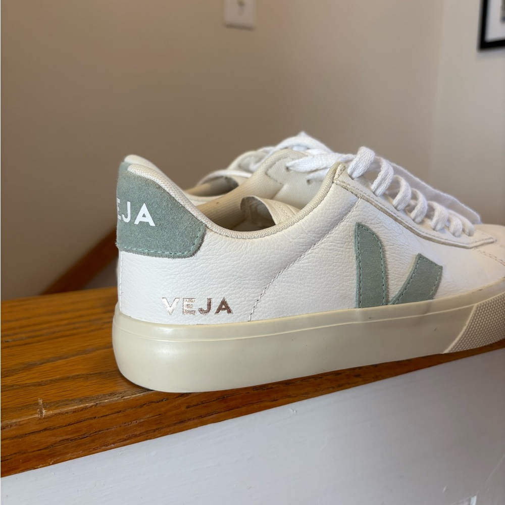 Veja Women's Campo Sneakers - Picture 2 of 6